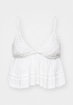 BDG Urban Outfitters BELLA BABYDOLL - Top - white H M Finds With Codes, Clothes White Background, Babydoll Top Outfit, White Summer Top, White Babydoll Top, Summer Tube Top, Cute Outfits With Shorts, Babydoll Tops, White Flowy Top