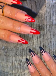 Creepy Dripping Blood Nails/ Halloween Press on Nails Etsy Drip Design On Nails, Black And Red Blood Drip Nails, Black Nails With Blood Drip, Black Blood Nails, Red Drip Nails, Drip Nails Design, Red Blood Nails, Blood Drop Nails, Black Drip Nails