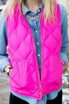 Vest Top Outfits, Pink Shirt Outfit, Puffer Vest Outfit, Vest Outfit, Fall Clothes, Vest Outfits, Preppy Outfits