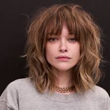 Haircut Bangs, Medium Shag Haircuts, Anh Co Tran, Messy Haircut, Hot Haircuts, Shag Haircut, Trending Haircuts, Winter Trends