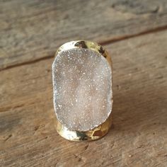 Champagne Druzy Ring – Lavender Blue Soul Houndstooth Outfit, Jingle Jangle, Exotic Jewelry, Diy Jewlery, Druzy Jewelry, Metal Clay Jewelry, Fun Jewelry, Special Ring, Big Rings