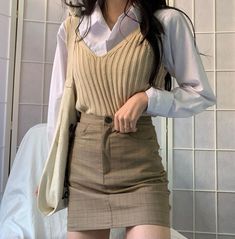 Moda Ulzzang, Korean Fashion Aesthetic, Academia Fashion, Grunge Look, Korean Girl Fashion, Ulzzang Fashion, 가을 패션, Sneakers Outfit, Korean Street Fashion