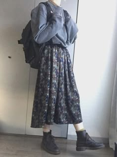 Rok Outfit, Top Trending, A Skirt, Trend Fashion, Clothes Ideas, Outfits Casual, Mode Vintage, Mode Inspiration