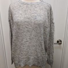 A Cozy, Ultra-Comfortable Hi-Low Sweater Made From Snuggly Mohair That's Never Itchy And Always Super Soft. It Goes With Everything And Feels Like A Cloud You Can Wear All Day. This Is A Universal Standard 4xs, Which Fits A Size 0-00. Please See Pic For Size Guide. What Makes It Special: Perfect For Layering Hidden Stretch Fabric 43% Polyamide 20% Acrylic 19% Mohair 13% Wool 5% Elastane Care Wash Inside Out, Hand Wash Cold. Only Non-Chlorine Bleach When Needed. Reshape And Dry Flat. Cool Iron. Universal Standard, Sky Color, Cloudy Sky, Sweater Making, Size Guide, Stretch Fabric, Inside Out, Layering, Bleach