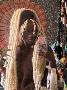 Hair Wraps Scarfs, Blonde Locs Aesthetic, African Woman Hairstyles, Braids With Dreadlocks, Cool Dressing Styles For Women, Long Braids With Bangs, Blonde Black Hairstyles, Amazonian Hairstyles, Long Loc Styles Black Women