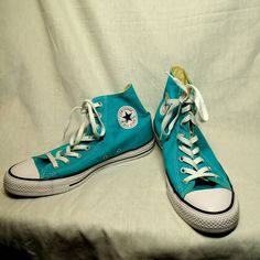 Very Clean Turquoise Converse High Tops! I Believe They Were Never Worn. Size Is Womens 11, Mens 9. Blue High-top Sneakers For Summer, Summer Converse Sneakers In Light Blue, Converse All Star Lugged, Turquoise Converse, Teal Converse, Concert Clothes, Avengers Aesthetic, White Low Top Converse, Brown Converse