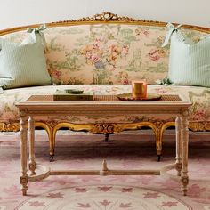 This reproduction of a 1900s Louis XVI style caned bench from France offers timeless sophistication with its refined lines and delicate cane work. Its graceful presence is perfect for creating a serene seating area in your home. PROVENANCE: 1900s Louis XVI style from France Please allow 2-3 business days for order processing and 2-3 weeks for shipping. All sales final. French Ottoman, French Sofa Vintage, Louis Xvi Furniture, French Sofa, Centre Table, Sofa Frame, Vintage Living Room, Vintage Sofa, Louis Xvi Style