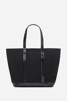 Vanessa Bruno Bag, Sac Vanessa Bruno, Vanessa Bruno, Stockholm Fashion, Shoulder Tote, Kids Bags, Michael Kors Jet Set, Canvas Bag, Canvas Tote