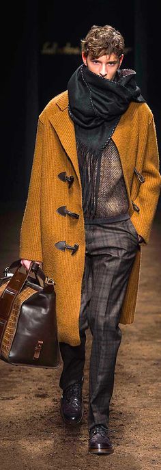 Salvatore Ferragamo ~ Men's Fall Fashion 2015-16 | Men's Fashion | Menswear | Moda Masculina | Shop at designerclothingf... Men's Fall Fashion, Mens Fashion Ideas, Ferragamo Men, Autumn Ideas, Mens Fashion Fall, Mens Fashion Classy, Sharp Dressed Man, Fashion Menswear, Mens Winter Fashion