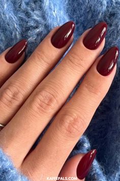 Transform your look with cherry wine hair color. These burgundy shades are bold, trendy, and absolutely stunning! #HairColorTrends #BurgundyHair #CherryWineHair Kutek Disney, Wine Nails, Solid Color Nails, Nagel Tips, Smink Inspiration, Red Nail Polish, Makijaż Smokey Eye, Thanksgiving Nails, Red Nail