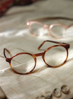 Plain White Sneakers, Mens Eye Glasses, Persol Glasses, The Pantheon, Short People, Clip On Sunglasses