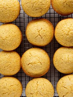 Gluten-Free Corn Muffins - Gluten-Free Baking Pins Colada, Breakfast Baking Recipes, Grain Free Baking, Breakfast Baking, Gluten Free Cornbread, Sweet Cornbread