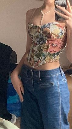 #fit #outfits #fashion #cuteness #jeans #followforfollowback Clara Aesthetic, Fit Outfits, Fashion Fails, 30 Outfits, Floral Corset, Swaggy Outfits, Fashion Fits, The Clothes