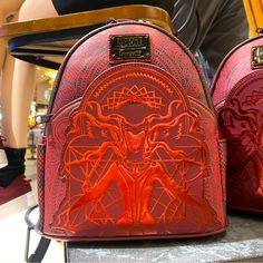 Beautiful And Brand New With Tags In Perfect Condition Scarlet Witch Loungefly! Exclusive To The Resort. Wanda Scarlet Witch, Scarlet Witch Marvel, Loungefly Bag, Loungefly Disney, Scarlet Witch, Cute Bags, Scarlet, Disney World, Wallets