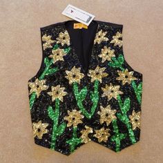 THIS IS A BRAND NEW SLEEVELESS VEST THIS HAS SNAPS IN THE FRONT , SUNFLOWERS  THIS HAS SILVER AND BLACK SEQUIN AND ALSO BEADED THIS IS BRAND NEW WITH TAG THANK YOU. Beaded Vest, Sequin Vest, Sleeveless Vest, Black Sequins, Green Gold, Womens Vest, Green And Gold, Vest Jacket, Vintage Black