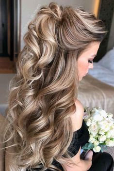 Down Curly Hairstyles, Marriage Rings, Mother Of The Bride Hair, Prom Hair Down, Graduation Hairstyles, Wedding Hairstyles Updo, Long Blonde, Marriage Ceremony, Prom Hairstyles