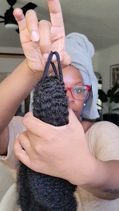 Easy Ponytail HACK Using Braiding Hair on THIN Hair Ponytail Hack, Two Ponytail Hairstyles, Natural Hair Ponytail, Easy Ponytail, Diamond Face Hairstyle, Afro Ponytail, Black Ponytail, Layered Haircuts With Bangs, Black Ponytail Hairstyles