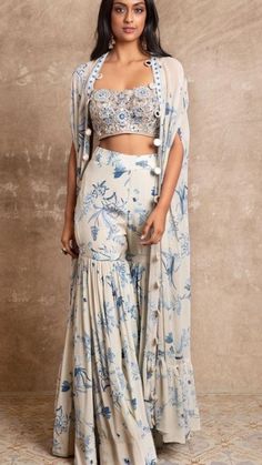 Indian Outfits Modern, Arpita Mehta, Indian Outfits Lehenga, Traditional Indian Dress, Traditional Indian Outfits