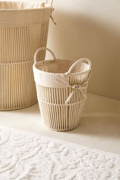 SQUARE WOODEN BATHROOM TRASH CAN - Light beige | ZARA United States Trash Can Covers, Wastepaper Basket, Bathroom Trash Can, Wooden Bathroom, Can Lights, Wooden Storage, Wood Storage, Bathroom Cleaning, Clean Laundry