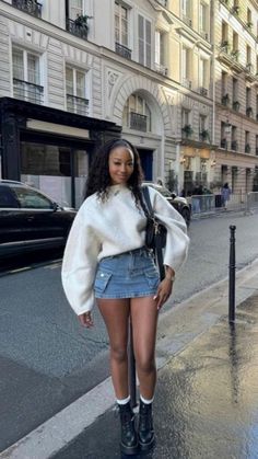 Big Legs Outfit, Seattle Aesthetic Outfit, Date Outfits Winter, Washington Outfits, Pregnant Fits, Going Out Outfits Winter, Taiwan Fits, Recreating Outfits, Athleisure Aesthetic