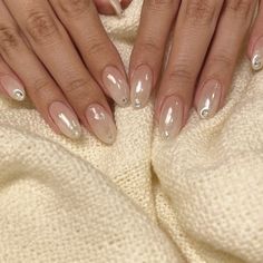 French Manicure Acrylic Nails, Hello Nails, Gel Nails Diy, Casual Nails, Pretty Gel Nails, Classy Nails, Funky Nails