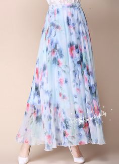 Rosy Flower Chiffon Skirt Long Maxi Sundress Beachdress Holiday Dress Women Summer Pleat Dress Beach Skirt Plus Size Dresses Detail Info: ❤ Color: as picture, blue pink flower, flower G. More color choice link: https://www.etsy.com/listing/213656440/chiffon-dress-color-card?ref=shop_home_feat_1 you just note the color you want with order, we will make according to your note. ❤ Material: Chiffon Waist 60-100cm, Please choose the length according to your height! Please note your waist size with yo Blue Skirt Outfits, Long Blue Skirts, Holiday Dresses Women, Maxi Shift Dress, Pleat Dress, Skirt Plus Size, Pretty Skirts, Indian Gowns Dresses, Maxi Sundress