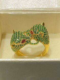 Panther, Emerald, Engagement Ring, Lab, Yellow Gold, Yellow