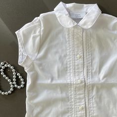 Next-British Apparel- Girl School Shirt Size 7. White. Nwt Bin 2 Girls White Shirt, Kids Uniforms, Xmas Wishlist, Uniform Shirts, School Shirts, White Blouse, Shirt Color, White Shirt, Kids Shirts