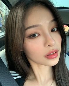 Natural Ulzzang Makeup, Epicanthic Fold Makeup, Cute Asian Makeup, Natural Makeup Asian, Xiaohongshu Makeup, Asian Makeup Looks, Korean Makeup Look, Ulzzang Makeup