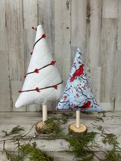 This would make a great addition to your Christmas decor. Your choice of fabric and size.  All sizes are approx. These are handmade so some may vary.  Large: 5.5" wide 10" tall  Medium: 4" wide 8 1/2" tall  These have a wood slice for base and wood stem. Quilted Christmas Tree, Christmas Decoration Crafts, Fabric Christmas Trees, Tree Winter, Trees Christmas, Jewelry Sale, Farmhouse Christmas Decor, Christmas Crafts Decorations, Wood Slices