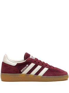 Find ADIDAS Handball Spezial Shadow Sneakers on Editorialist. burgundy corduroy front lace-up fastening suede trim leather trim contrasting heel counter logo print to the side signature 3-Stripes logo logo patch at the tongue round toe branded insole logo at the sole gum-rubber sole These styles are supplied by a premium and authenticated sneaker marketplace. Stocking only the most sought-after footwear, they source and curate some of the most hard to find sneakers from around the world. Adidas Spezial Burgundy, Adidas Spezial Red, Burgundy Adidas, Adidas Handball Spezial, Adidas Handball, Red Sneakers, Iconic Bags, Red Adidas, Shoes Sneakers Adidas