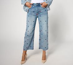 You've got plenty of basic denim looks you love, but they can get a bit... boring. Fun embroidery makes these wide-leg jeans instant trend-setters, helping to reimagine your closet basics and give fave 'fits new life. (Plus, their cropped, raw-edge hem leaves plenty of room to show off those sale-priced sandals you just scored!) From Driftwood. Embroidered Wide Leg Medium Wash Jeans, Fall Floral Embroidered Wide Leg Jeans, Closet Basics, Fun Embroidery, Denim Looks, Raw Edge, Wide Leg Jeans, Trend Setter, New Life