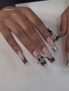 All Black Nails With Gems, Nails Inspo Trendy 2023, 18th Nails, Drake Nails, Smiley Nails, 21st Birthday Nails, Acrylic Toe Nails, Black Acrylic Nails, Long Acrylic Nail Designs