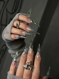 Dice Nails, Alternative Nails, Scary Nails, Witch Nails, Punk Nails, Edgy Nails, Goth Nails, Nails Design With Rhinestones, Stiletto Nails Designs