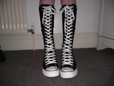 knee high converse | Details about Knee High All Star Converse Boots Converse Boots, Dr Shoes, Girls Converse, All Stars Converse, Scene Kids, Emo Fashion, Alternative Outfits