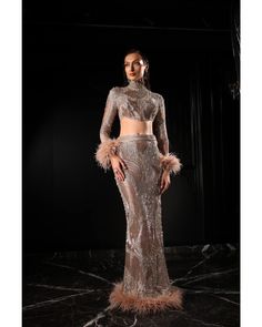 Ethereal Elegance: Bora Honey's Signature Indian Bridal Lehenga Designs for Timeless Weddings Straight Fit Lehenga, Straight Lehenga Skirt, Straight Lehenga, Cocktail Lehenga, Brown Lehenga, Wedding Bride Dress, Skirt Lehenga, Indian Bridal Couture, Hand Embroidery Work