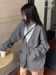 Received within only 8 days. Compliant description Pajama texture indeed... Thanks to the seller. Oversized Grey Cardigan Outfit, Outfits With Black Cardigan, Long Grey Cardigan Outfit, Oversize Cardigan Outfit, Cardigan Outfit Korean, Grey Cardigan Outfit, Outfit With Long Cardigan, Oversized Cardigan Outfit, Outfits With Grey Cardigan