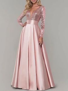 robe de soirée en satin a-ligne robe élégante verte robe formelle champagne rouge vert longueur au sol manches 3/4 col en V avec plis 2024 de 2024 ? $130.99 Robes Satin, Gown Elegant, Sequin Evening Gowns, A Line Evening Dress, Fall Wedding Guest, Evening Dresses Online, Cheap Evening Dresses, Evening Dress Floor Length, Dresses Formal Elegant