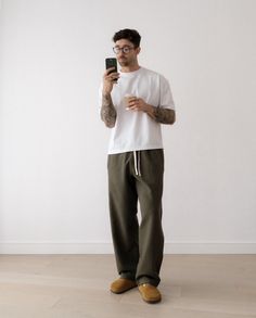 Daniel Simmons, Men Clogs, Bohemian Men, Clogs Outfit, Minimalist Fashion Men, Aesthetic Outfits Men, Mens Casual Dress Outfits, Men Stylish Dress