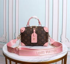 The-Bag-Enclave - VL Bags - 3706 A+ Excellent Quality copies; Contact us if you've any questions in your mind. Designer Handbags Louis Vuitton, نظارات شمسية, Top Handbags, Pretty Bags