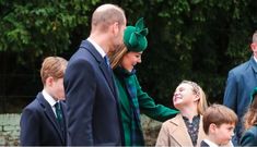 the people are all dressed up for st patrick's day in their green attire