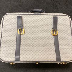 Gucci Blue Gg Logo Carry On. Authentic From Real/Real And Authenticated. It Is Amazing Condition. All Zippers And Buckles/ Straps Working Condition. The Key Is Missing. Minor Rubbing Shown In Photos. Vintage And Still In Fashion. All Offer’s Considered . This Does Fit As A Carry On. I Believe It’s 19’ Length 5.5 Deep. Gucci Luggage, Real Real, Gg Logo, Photos Vintage, Gucci Bags, In Fashion, Gucci Bag, Carry On, Bag Lady