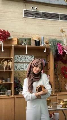 Ootd Coklat Hijab, Easy Hijab Style, Ootd Ngampus, Study Tour, Ootd Simple, Modest Fits, Casual Hijab Outfit, Hijabi Outfits Casual, Everyday Fashion Outfits