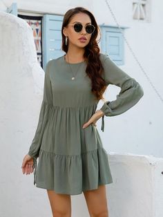 Fashion Blazer Outfits, Crop Top Outfits Summer, Western Dresses For Women, Lehenga Blouse Designs, Clothes For Pregnant Women, Modest Dresses Casual, Trendy Dress Outfits, Fashionista Clothes, Stylish Dresses For Girls