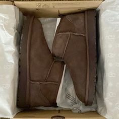 Mini Uggs Dark Brown, Ultra Mini Uggs Brown, Brown Ultra Mini Ugg, Dark Brown Ultra Mini Uggs, Ugg Mini Brown, Ugg Ultra Mini Brown, Ugg Ultra Mini Burnt Cedar, Chocolate Brown Uggs, Ugg Burnt Cedar