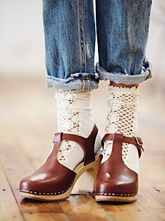 Thick Heel Shoes, Cute Heels, Free People Shoes, Socks And Sandals, Leather Clogs