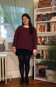 Plus Size Short Skirt Outfits, Midsize Outfits Dark Academia, Rory Gilmore Style Midsize, Cute Plus Size Winter Outfits, Midsize Skirt Outfit Winter, Winter Skirt Outfit Midsize, Whimsigoth Outfits Midsize, Plus Size Mini Skirt Outfit, Skirt And Tights Outfit