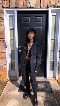 Aesthetic Black Women Outfits, Cute Casual Outfits Black, Gym Aesthetic Black Women, Grunge Outfits Black, Casual Outfits Black, Black Women Outfits, Afro Punk Outfits, Afro Goth, Feminine Masculine