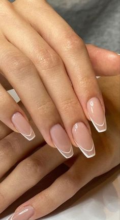 Simple Graduation Nails, Trip Nails, French Manicure Nail Designs, Grad Nails, Future Nails, Manicure Nail Designs, French Manicure Nails, Valentine Nails, Simple Acrylic Nails