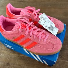 Completely Sold Out Colorway On The Adidas Website Brand New With Tags! Pink Gazelles, Sneakerhead Room, Adidas Gazelle Indoor, Indoor Shoes, Fresh Shoes, Pink Adidas, Adidas Gazelle, Dream Shoes, Trendy Shoes